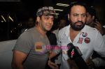 Salman Khan leave for Norway Film Festival in International Airport, Mumbai on 13th Sept 2010 (4).JPG